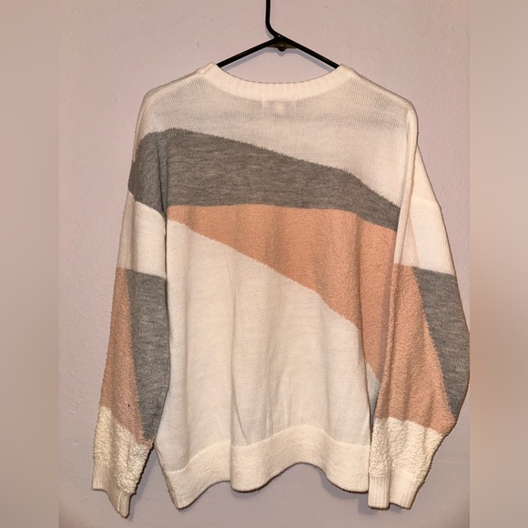 Andree sweater size s - Picture 3 of 3
